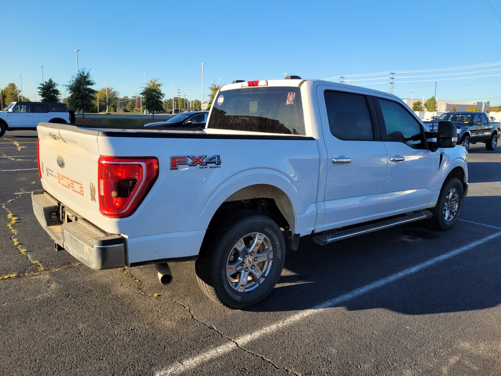 2021 Ford F-150 XLT photo 3