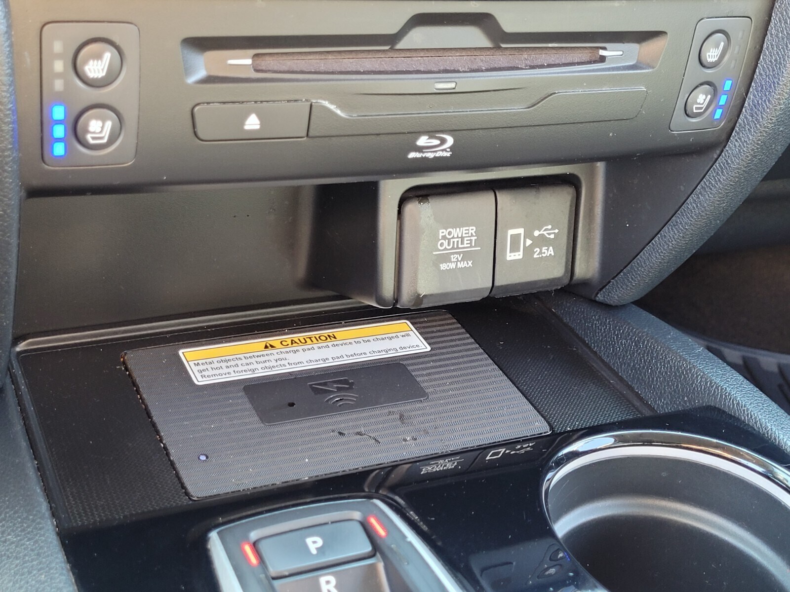 2022 Honda Pilot Elite - Photo 24