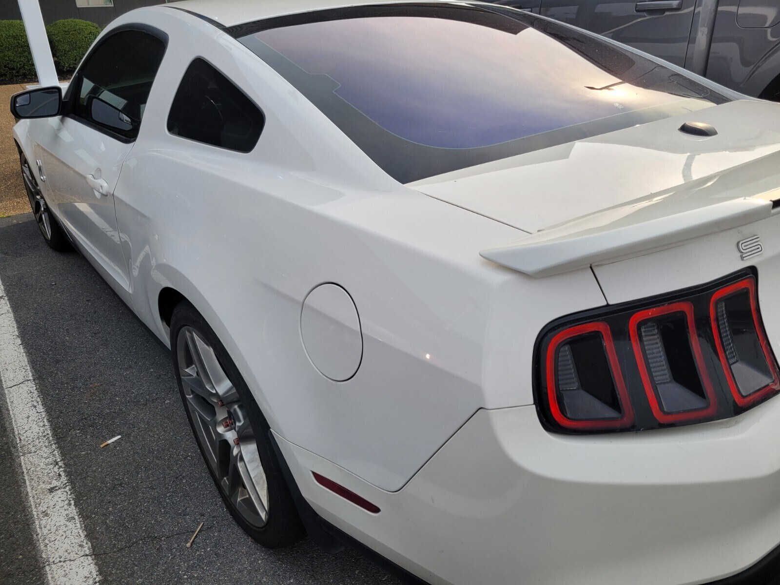 2011 Ford Mustang Shelby GT500 photo 4