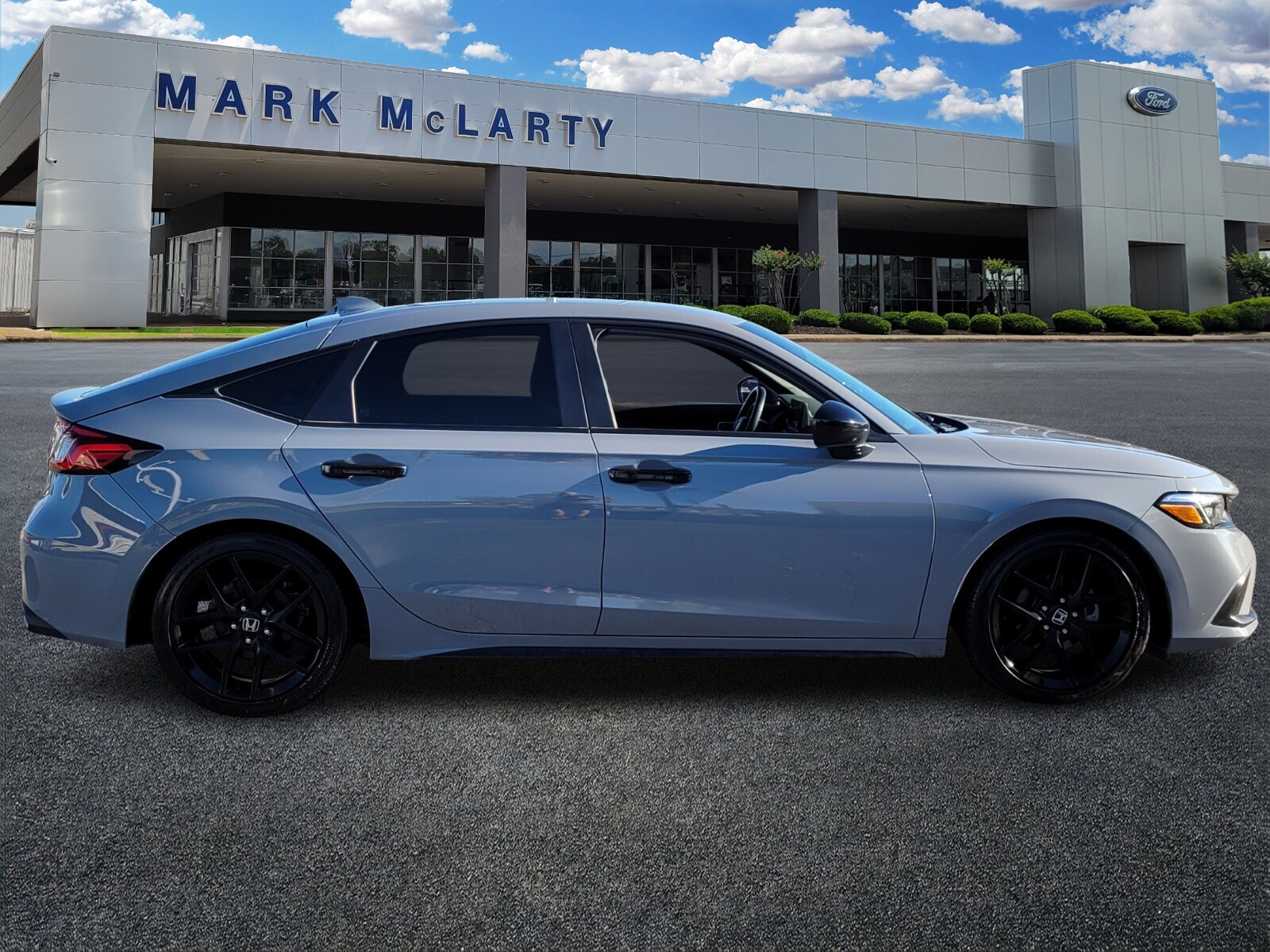 2024 Honda Civic Sport Hatchback photo 2