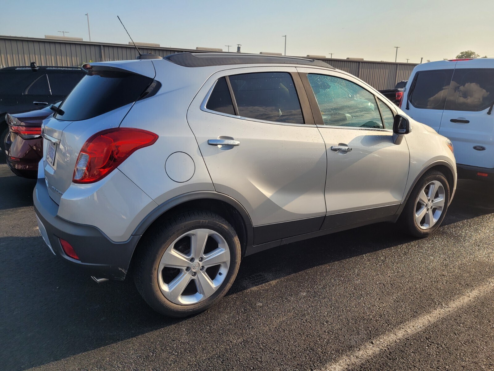 2016 Buick Encore Base photo 2