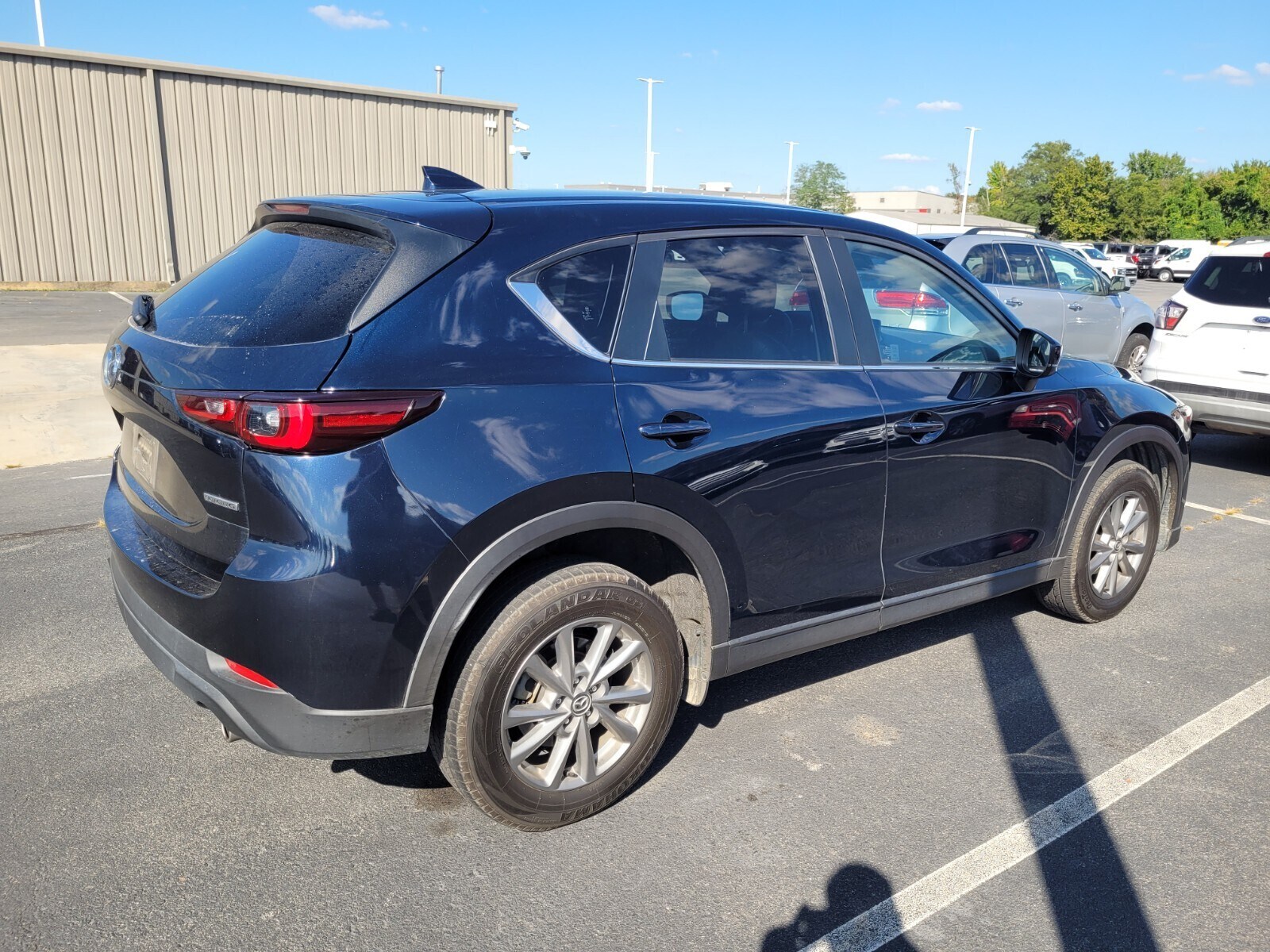 2023 Mazda CX-5 2.5 S Preferred photo 2