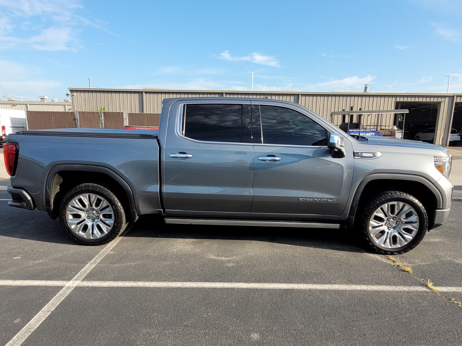 2021 Gmc Sierra 1500 Denali photo 2