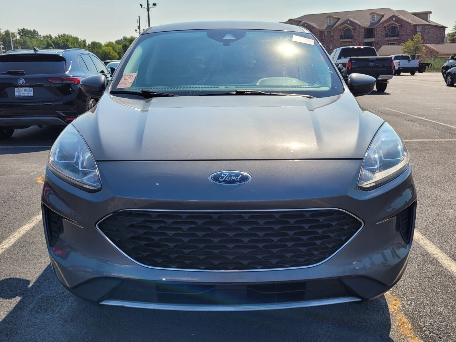 2021 Ford Escape SE photo 3