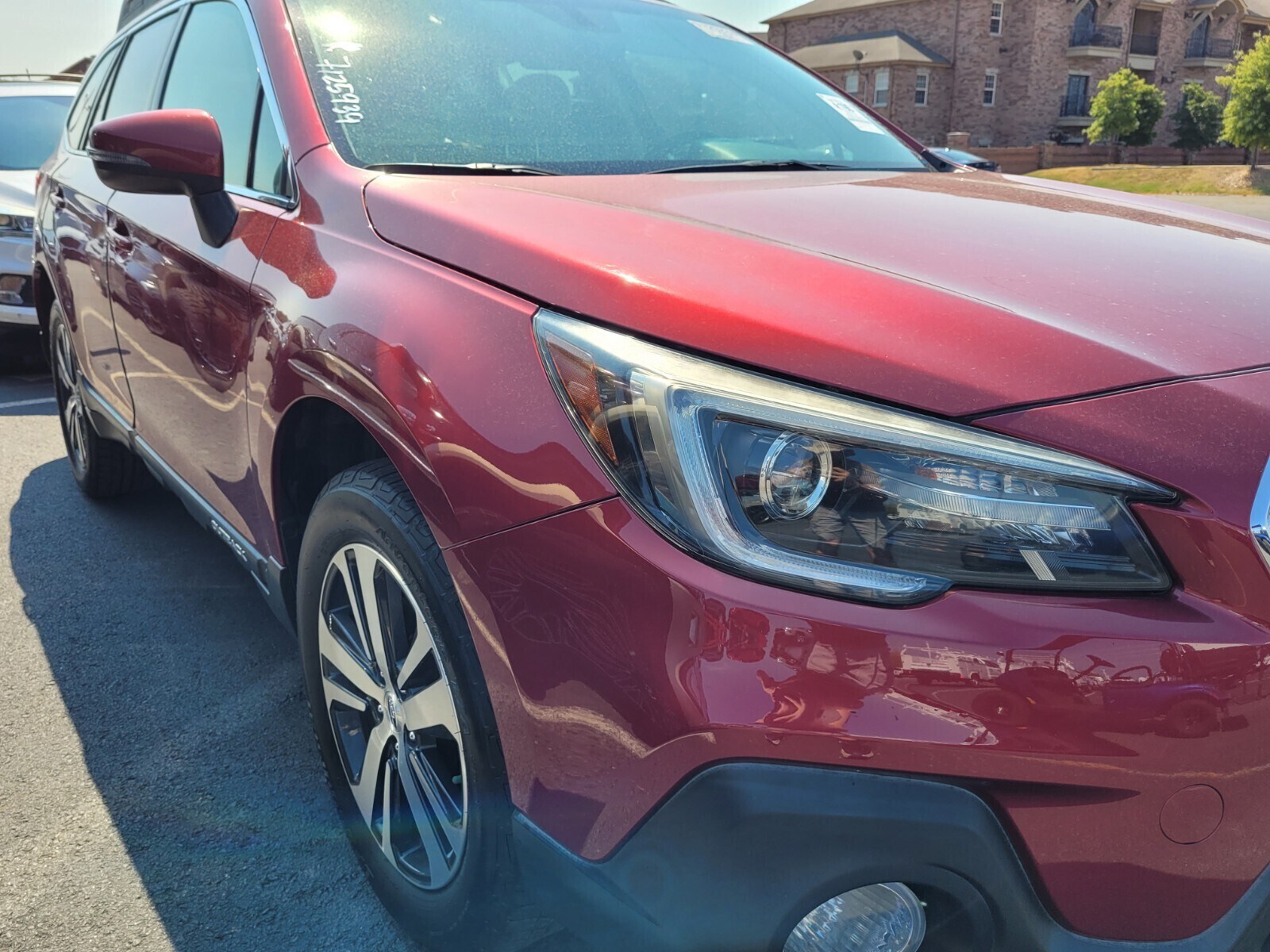2019 Subaru Outback 2.5i Limited photo 2