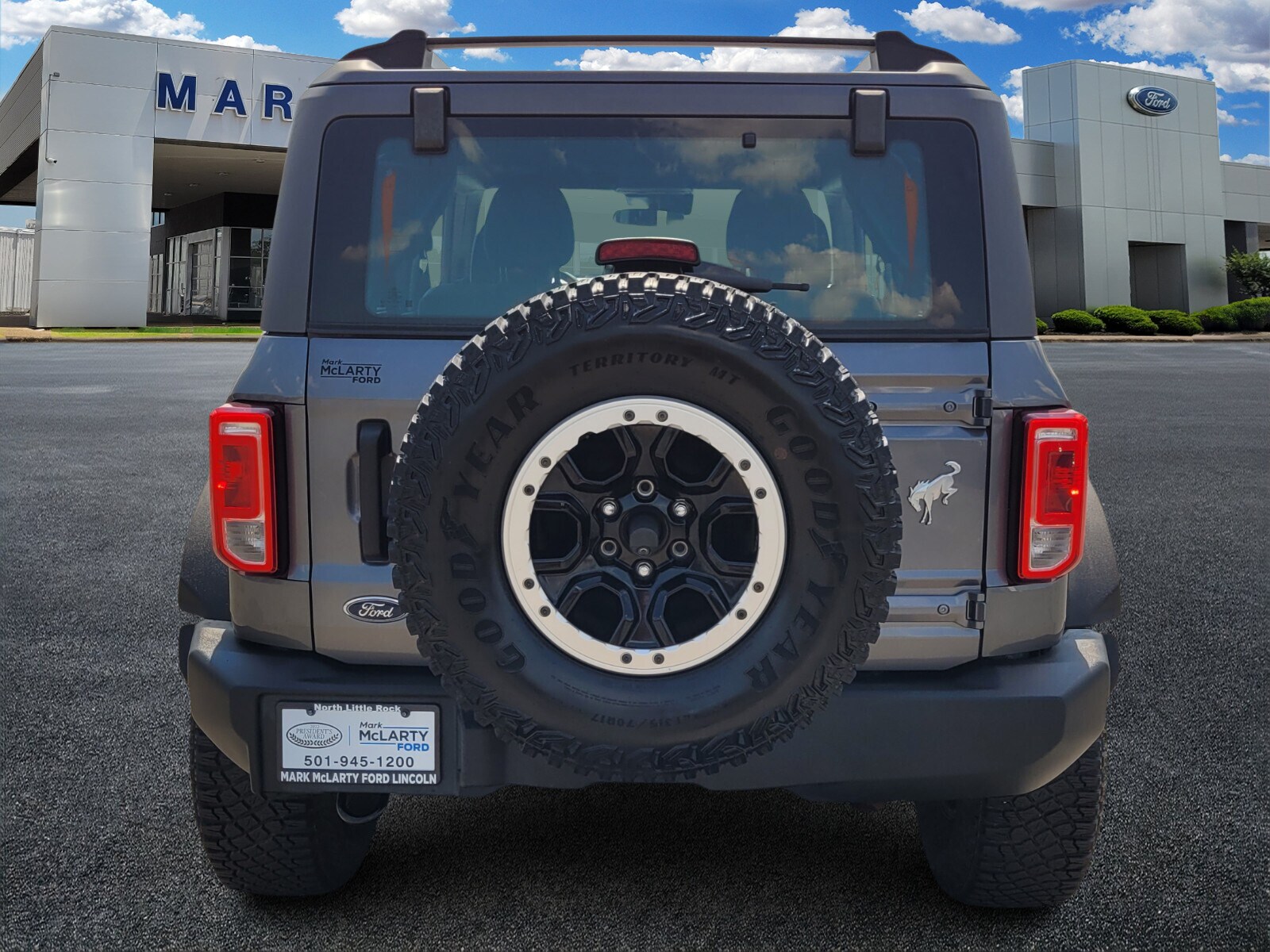 2021 Ford Bronco Base photo 4