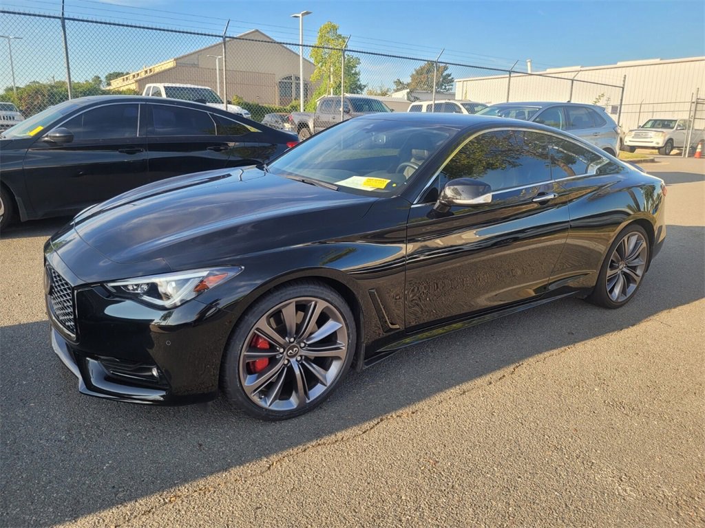 2022 Infiniti Q60 Red Sport 400 Coupe photo 2
