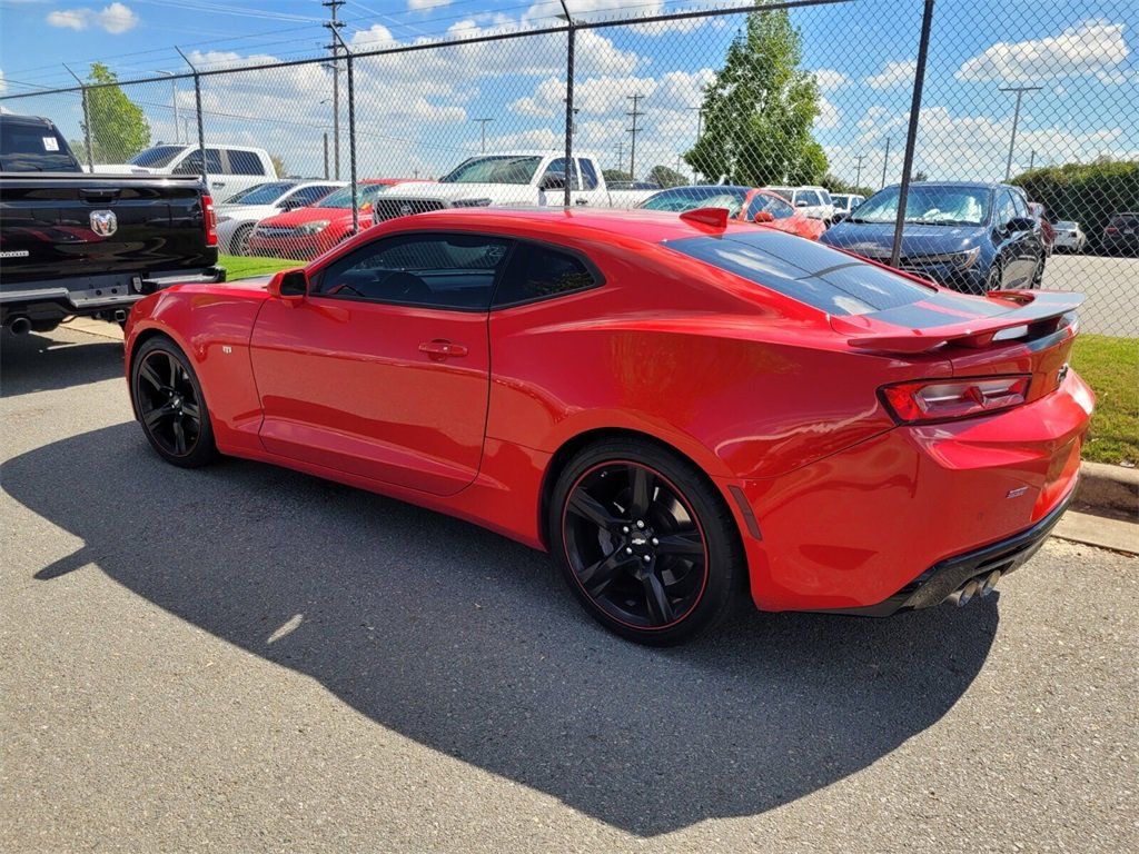 2017 Chevrolet Camaro 2SS photo 4