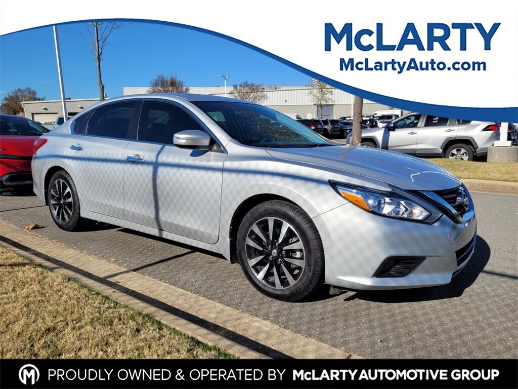 Used 2018 Nissan Altima 2.5 SV Sedan