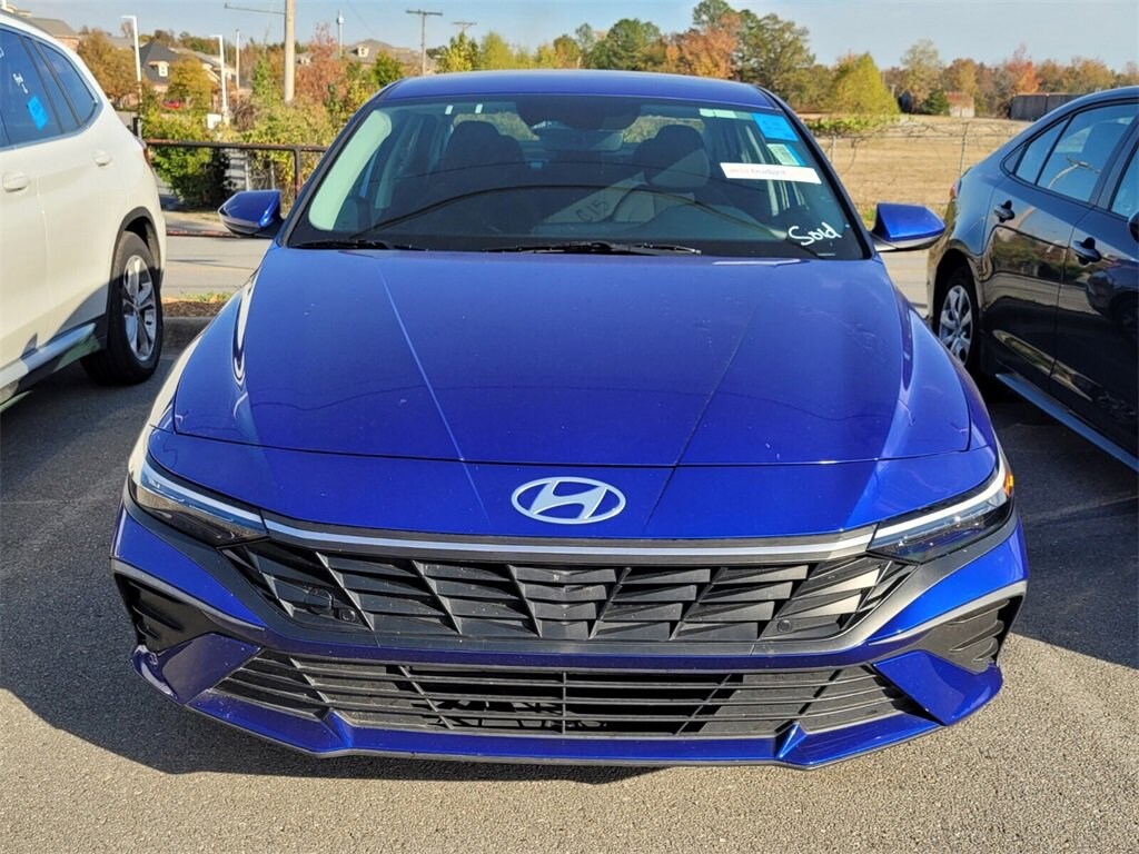 Used 2024 Hyundai Elantra SEL Sedan