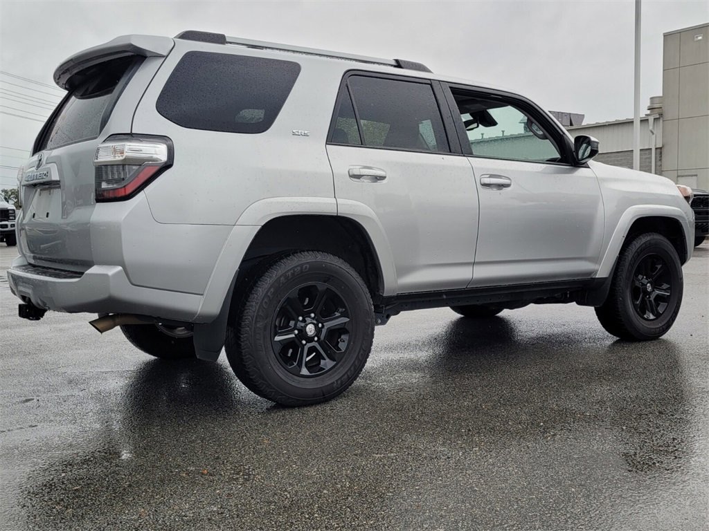 2024 Toyota 4Runner SR5 photo 3