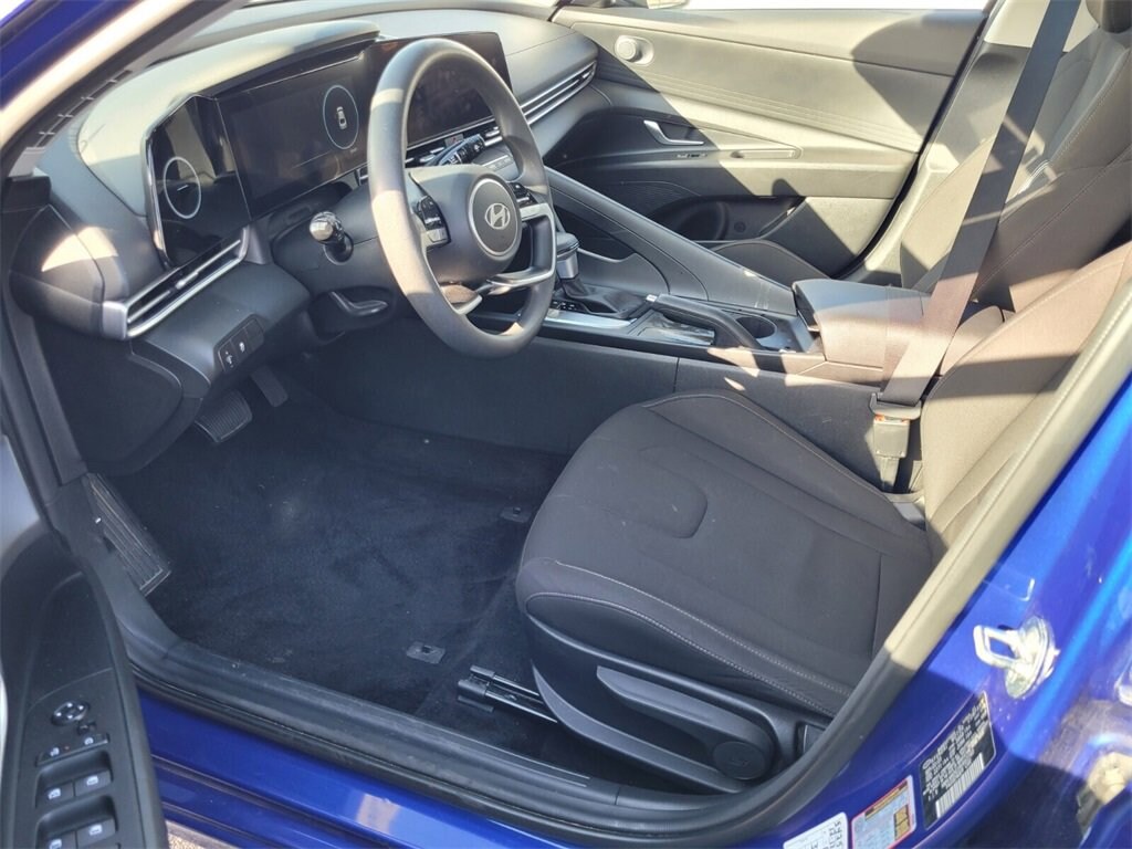 Used 2024 Hyundai Elantra SEL Sedan