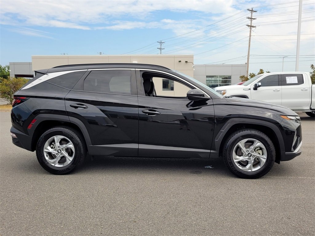2024 Hyundai Tucson SEL photo 2