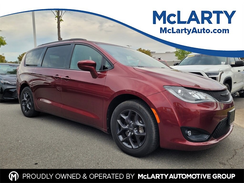 Used 2018 Chrysler Pacifica Touring L Plus Van