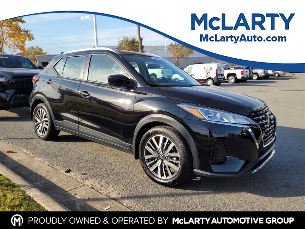 Used 2023 Nissan Kicks SV SUV