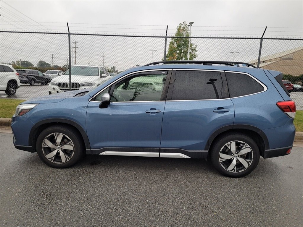 2020 Subaru Forester Touring photo 3