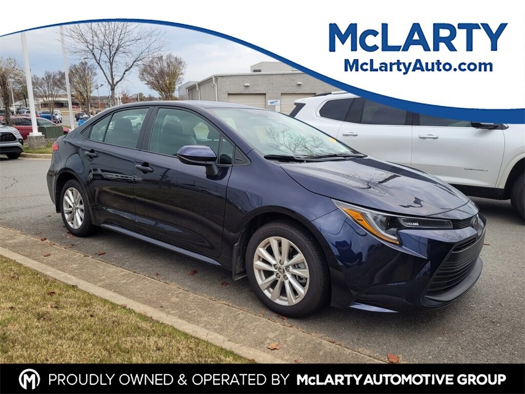 Used 2025 Toyota Corolla LE Sedan