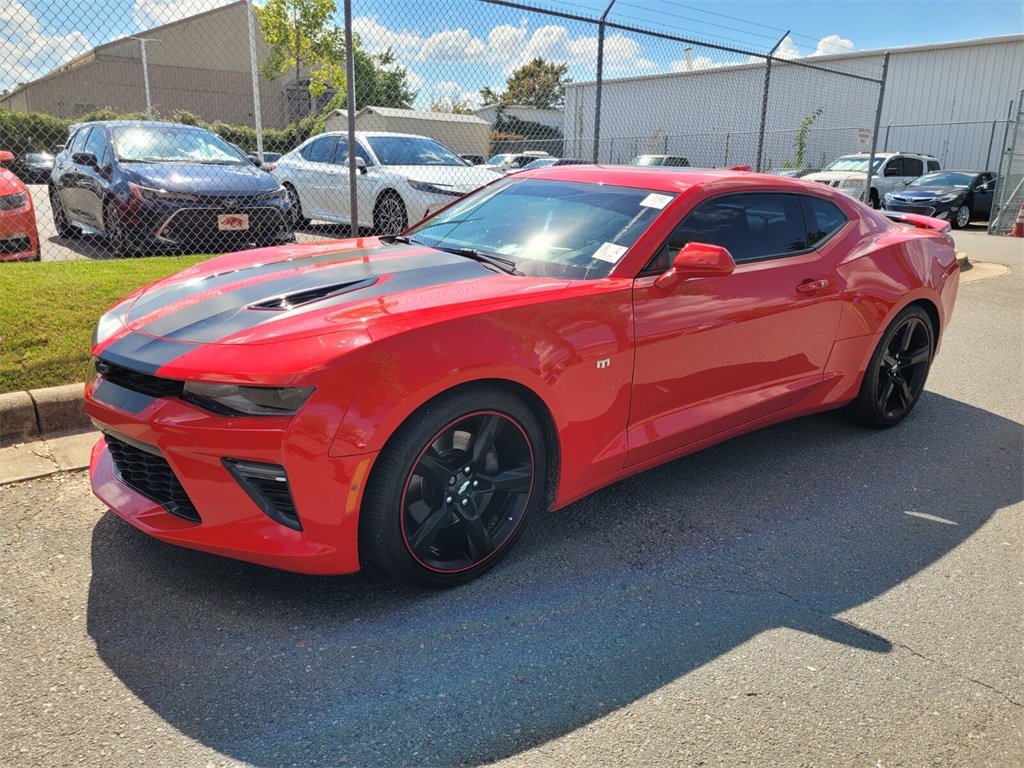 2017 Chevrolet Camaro 2SS photo 2