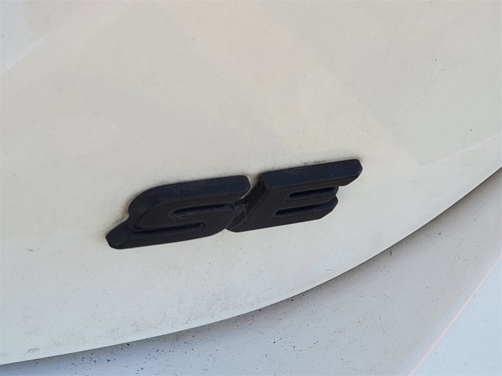 Used 2023 Toyota Camry SE Sedan