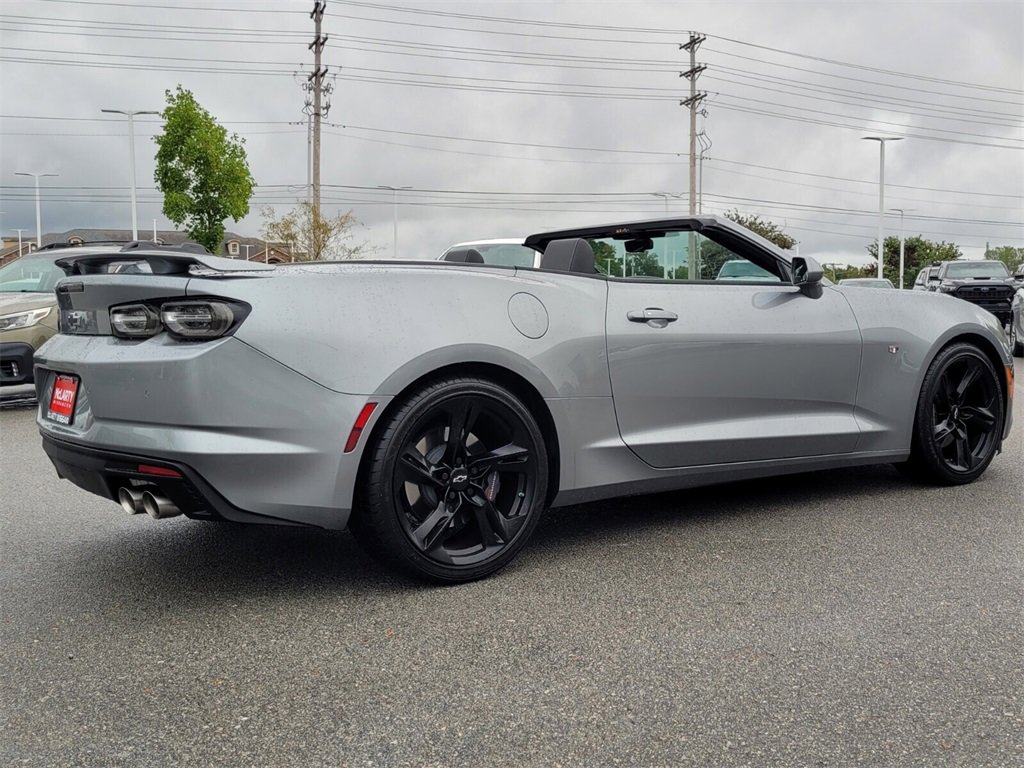 2024 Chevrolet Camaro 2SS photo 2