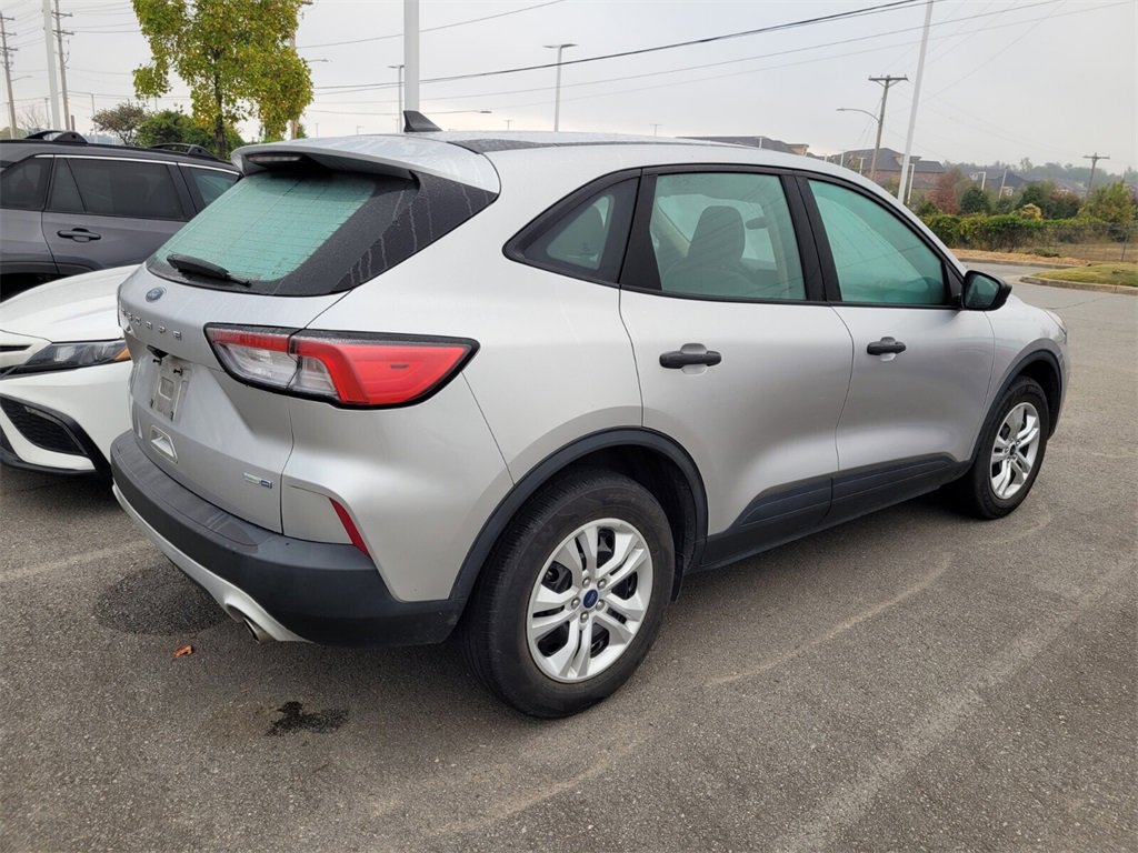 2020 Ford Escape S photo 2