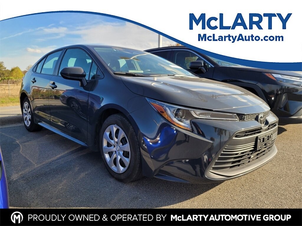 Used 2024 Toyota Corolla LE Sedan