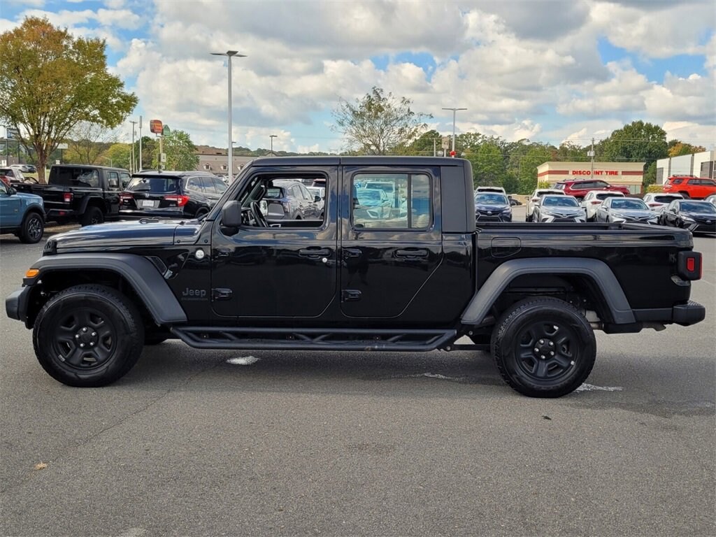 Used 2020 Jeep Gladiator Sport Truck Crew Cab