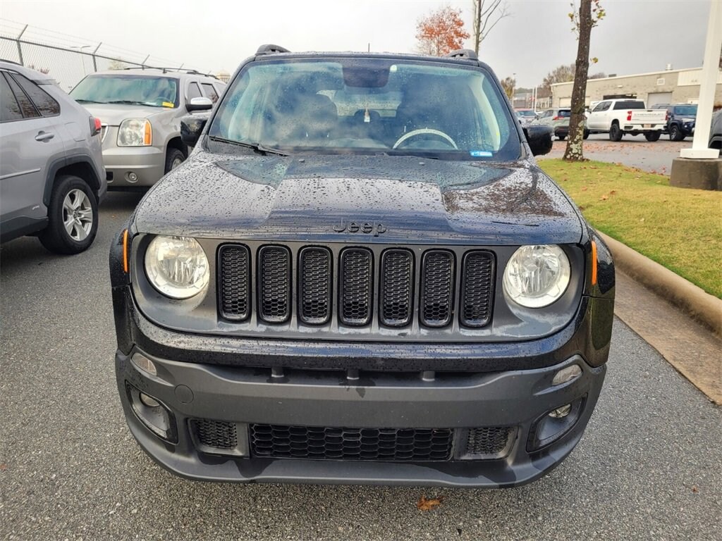 Used 2018 Jeep Renegade Latitude FWD SUV
