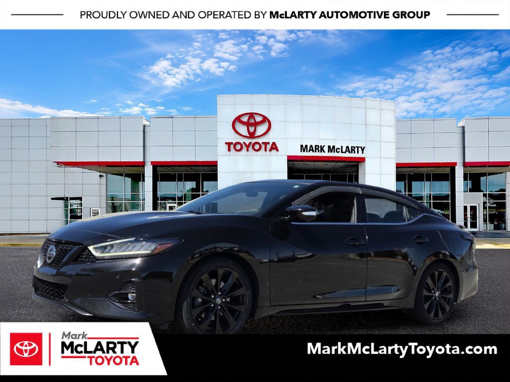 2022 Nissan Maxima SR