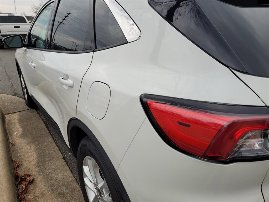 Used 2020 Ford Escape SE SUV