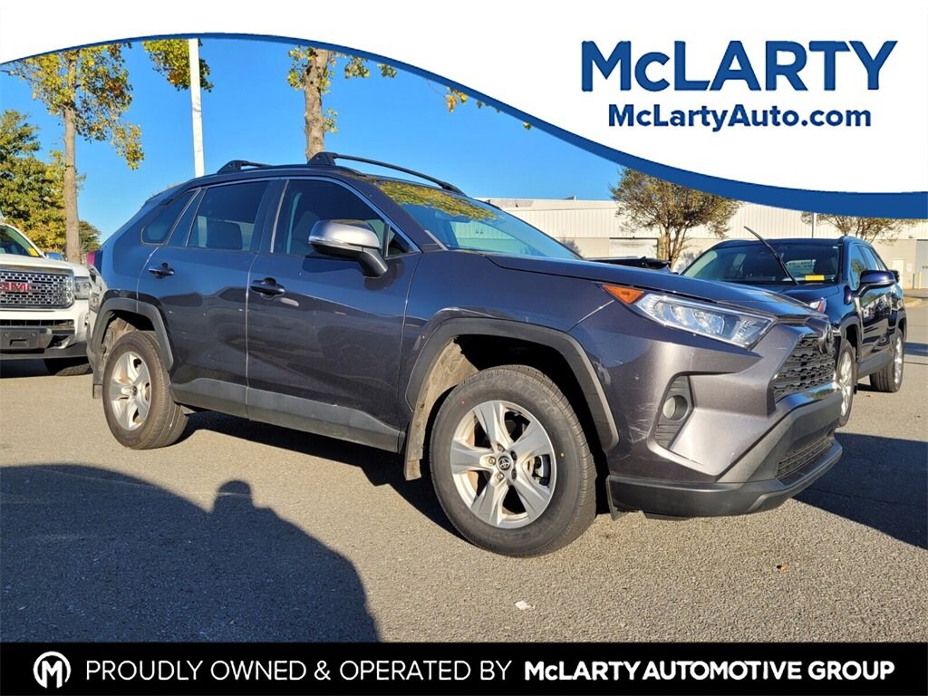 Used 2021 Toyota RAV4 XLE SUV