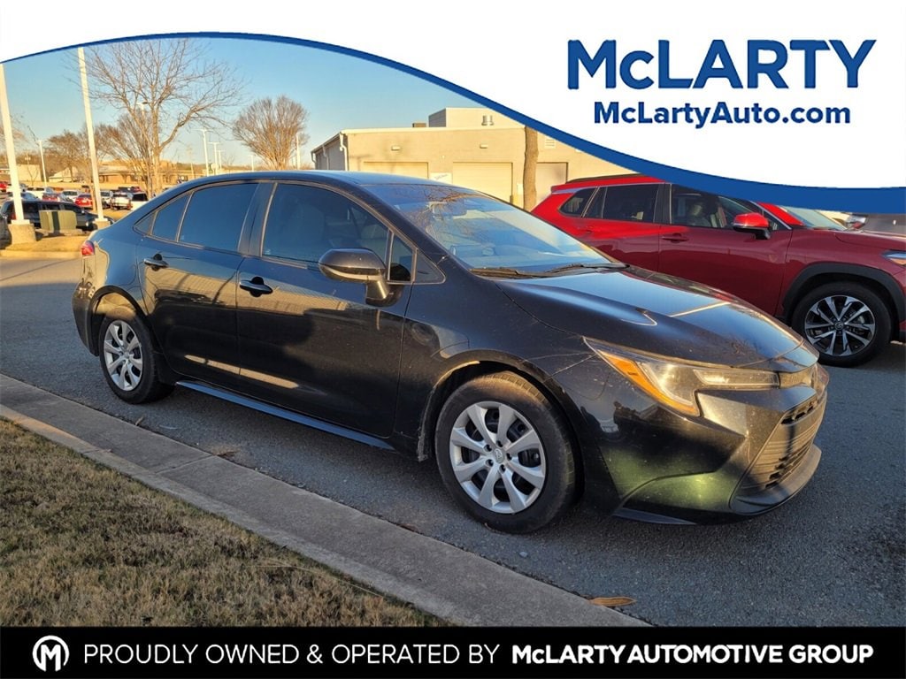 Used 2023 Toyota Corolla LE Sedan