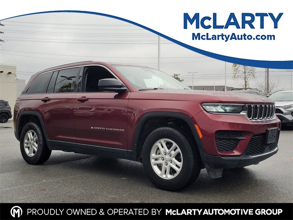 Used 2024 Jeep Grand Cherokee Laredo SUV
