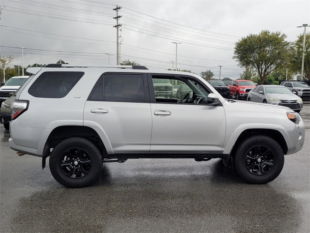 2024 Toyota 4Runner SR5 photo 2