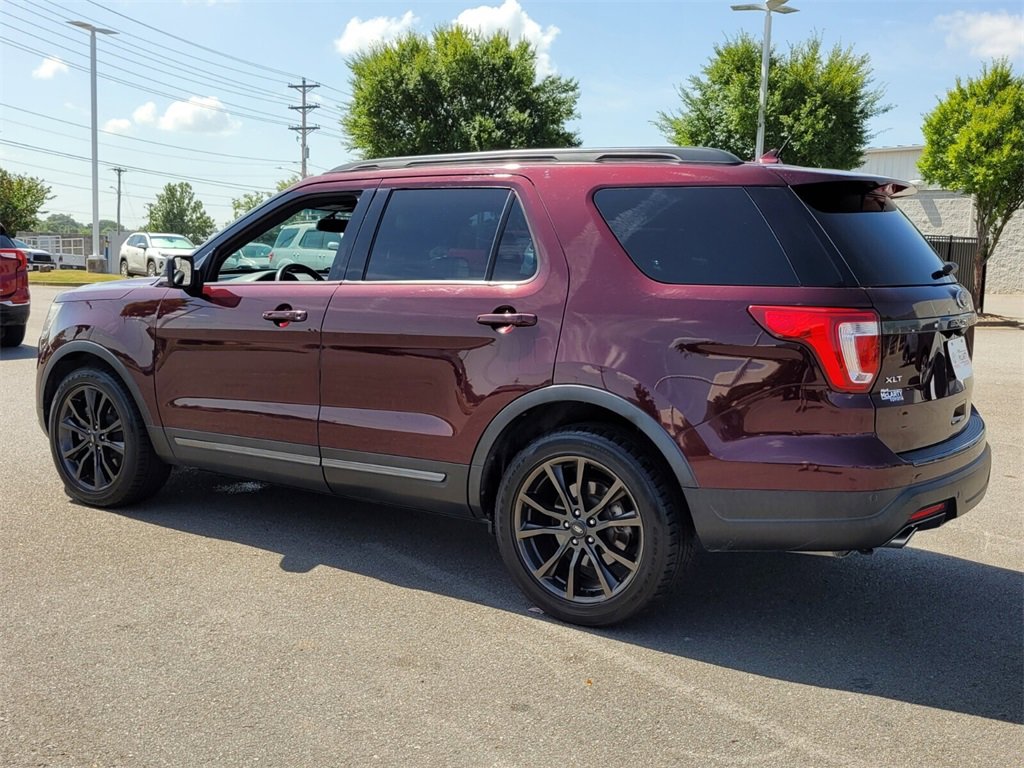 2018 Ford Explorer XLT photo 4