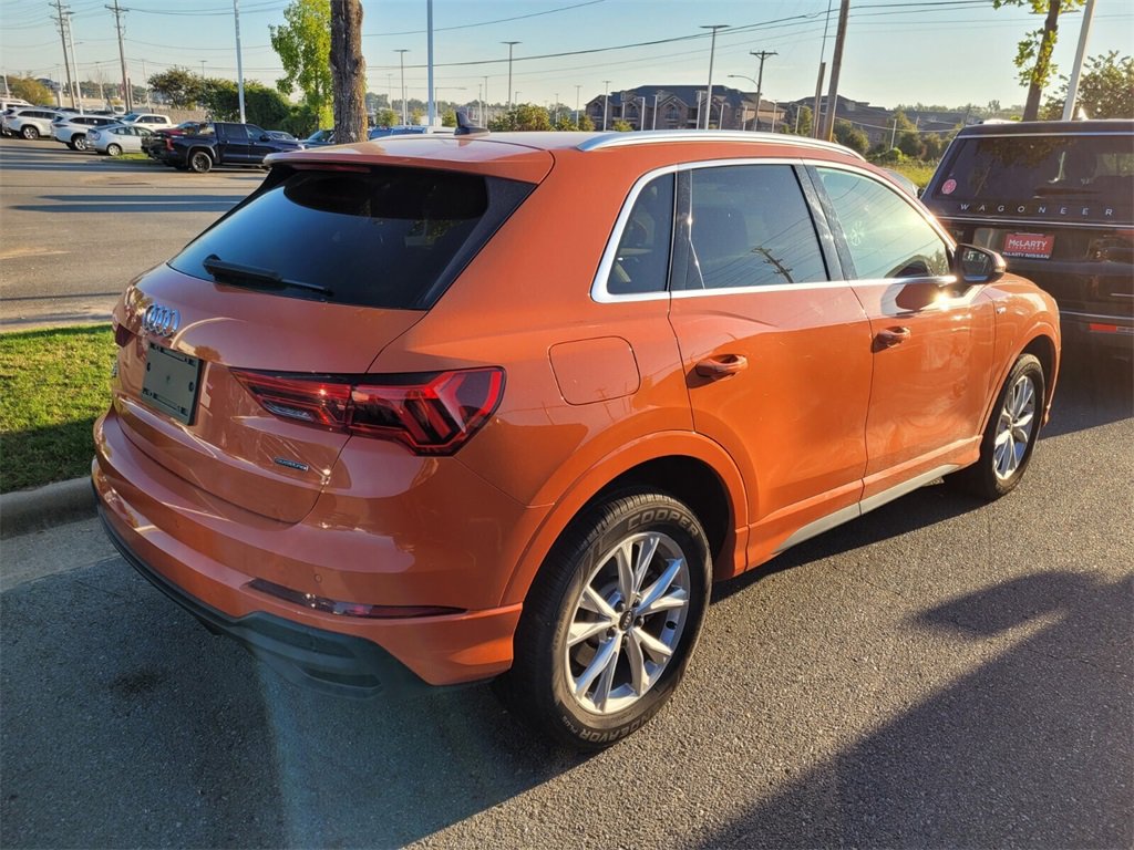 2024 Audi Q3 45 TFSI S line Premium photo 4