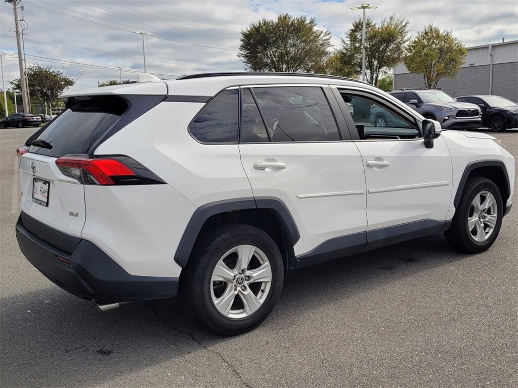 Used 2021 Toyota RAV4 XLE SUV
