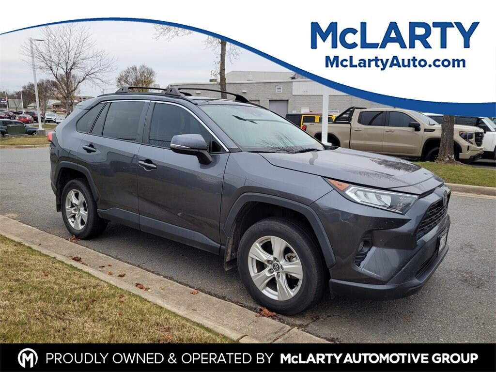 Used 2021 Toyota RAV4 XLE SUV