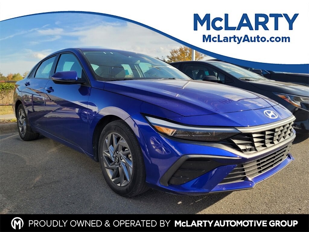 Used 2024 Hyundai Elantra SEL Sedan