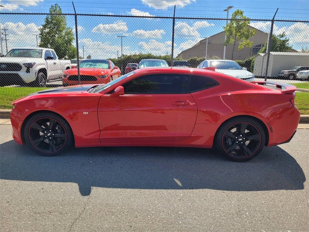 2017 Chevrolet Camaro 2SS photo 3