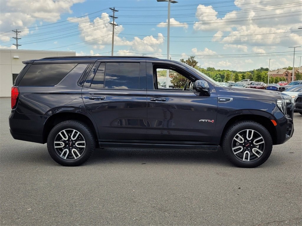 2023 Gmc Yukon AT4 photo 2