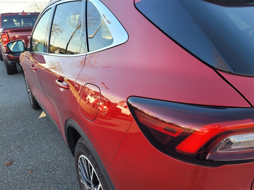 2025 Ford Escape Plug-In Hybrid Base photo 4