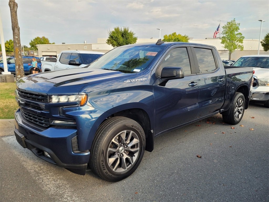 2020 Chevrolet Silverado 1500 RST photo 2