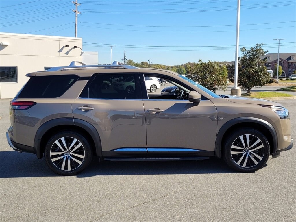 Used 2023 Nissan Pathfinder Platinum SUV