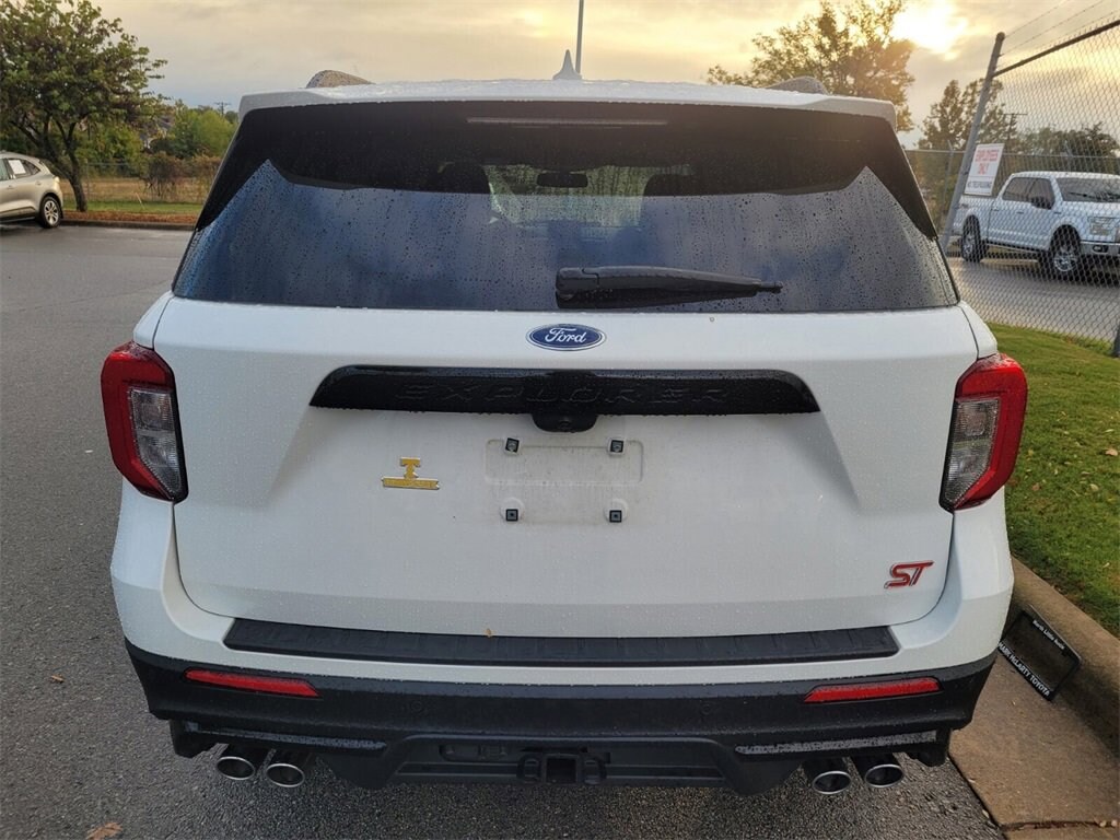 Used 2024 Ford Explorer ST SUV