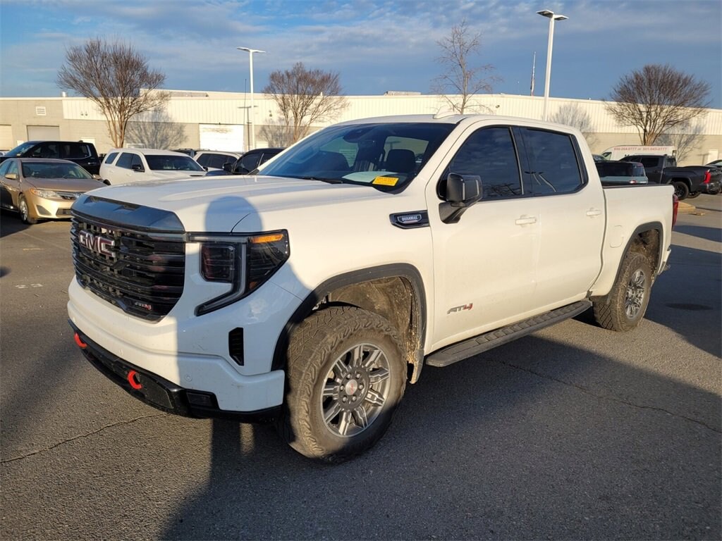 Used 2024 GMC Sierra 1500 AT4 Truck Crew Cab