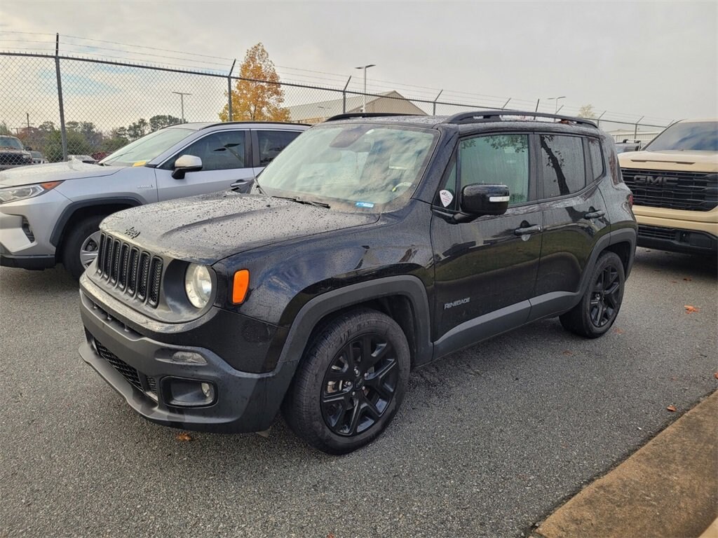 Used 2018 Jeep Renegade Latitude FWD SUV