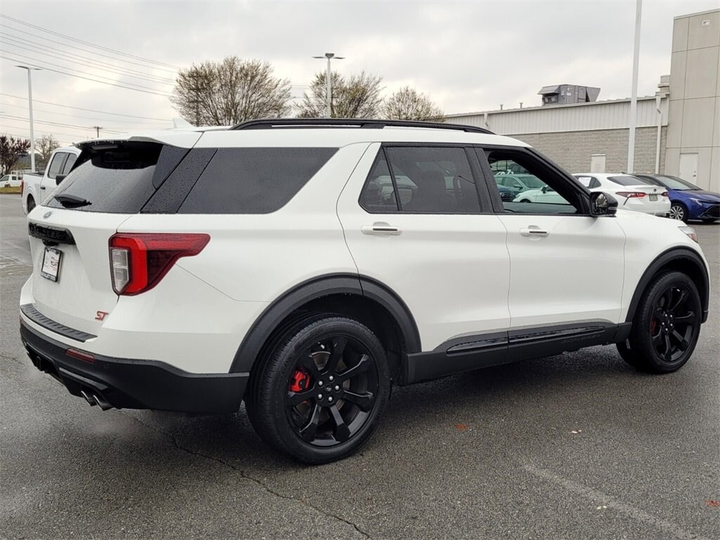 Used 2024 Ford Explorer ST SUV
