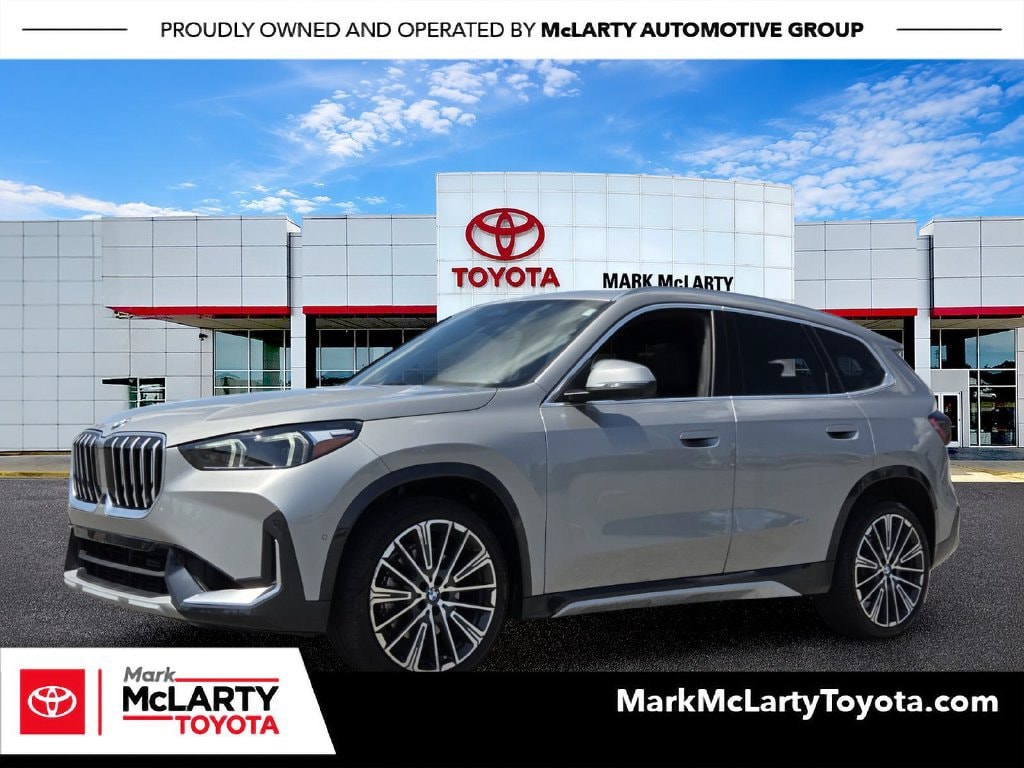 2025 BMW X1 28i