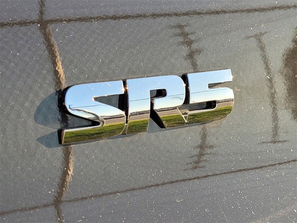 2024 Toyota 4Runner SR5 photo 3